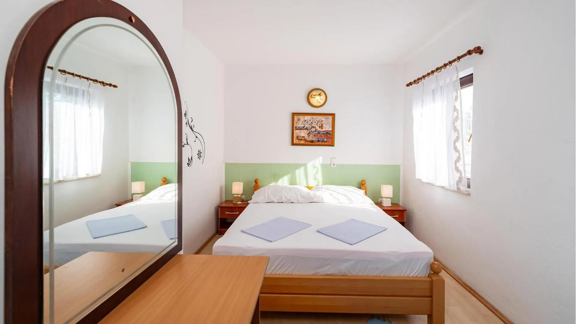 Beach Front Apartment In Rovanjska With Wifi Chorvatsko