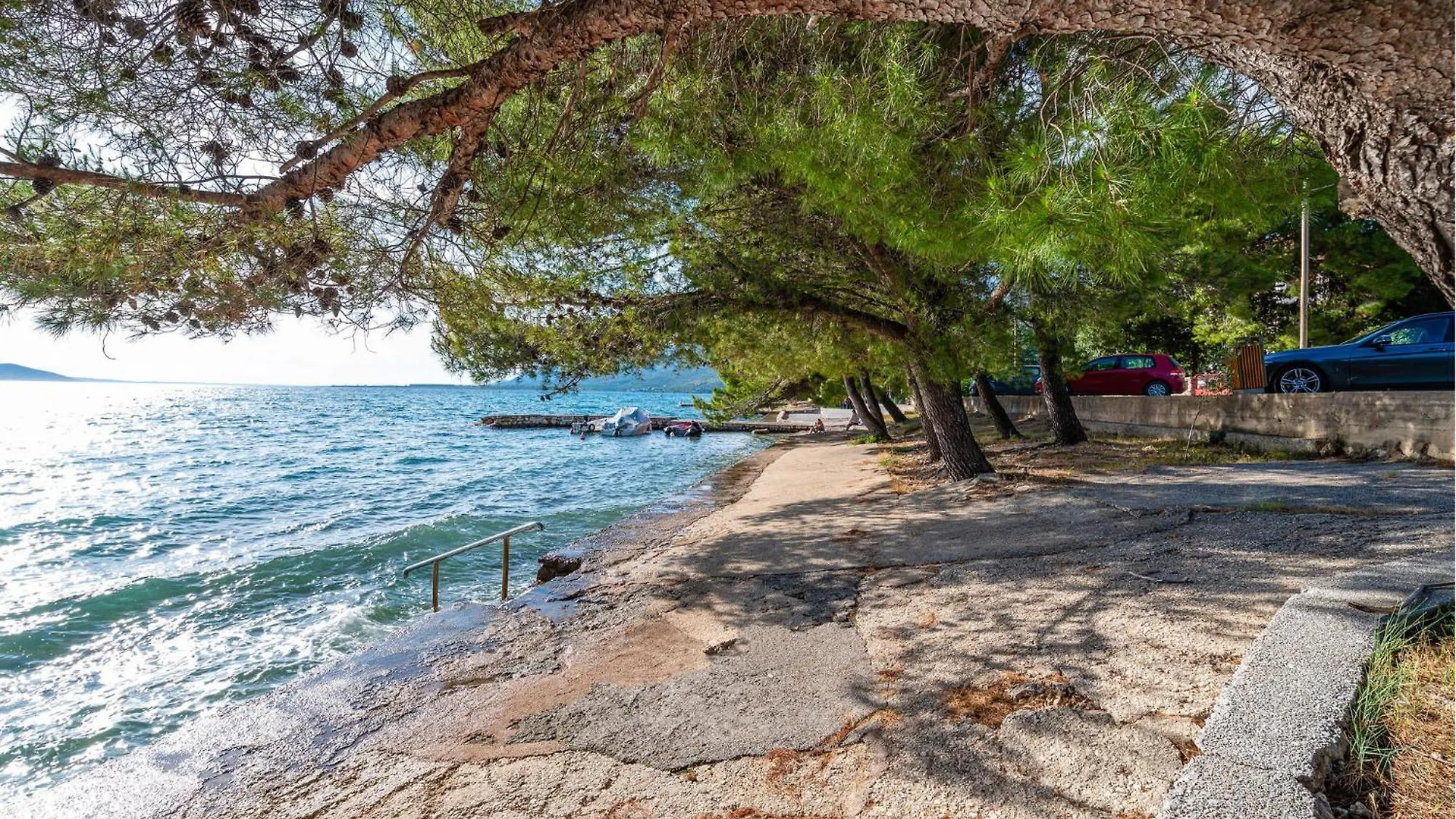 Beach Front Apartment In Rovanjska With Wifi Chorvatsko
